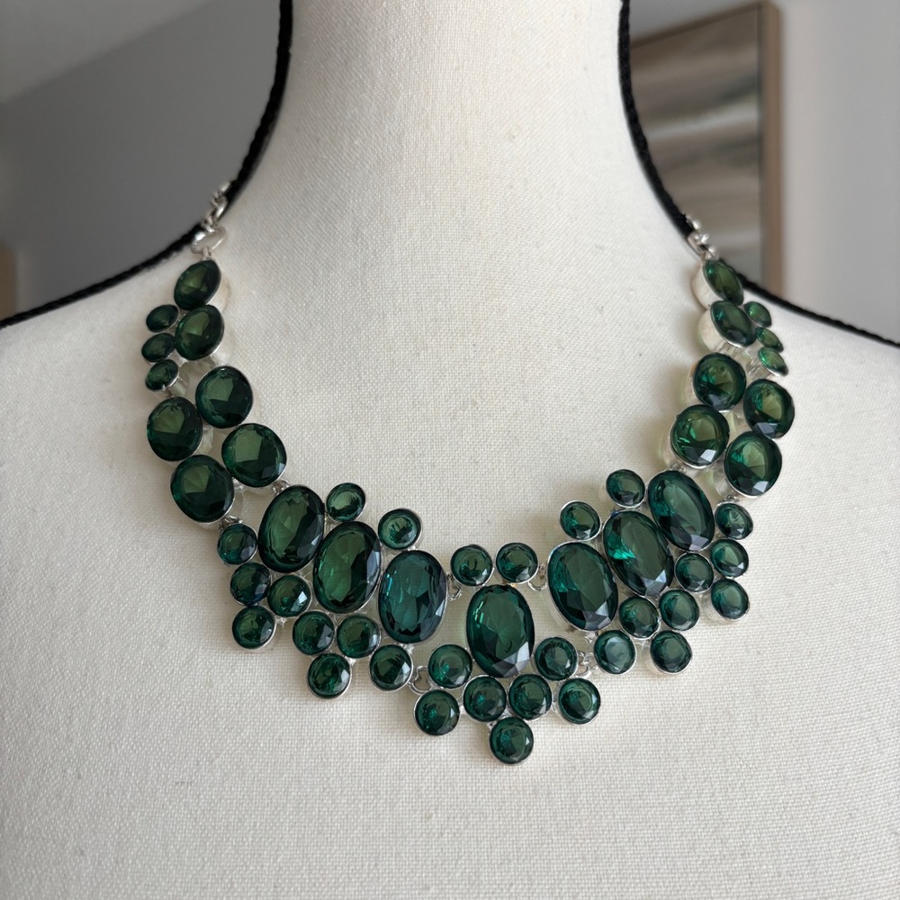 Teal Green Colour Statement Necklace - Women Jewelry